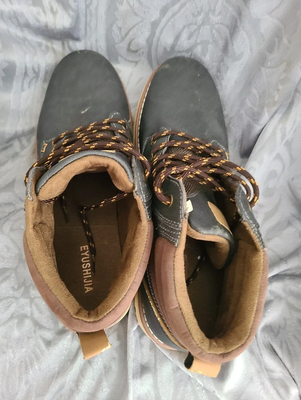 EYUSHIJIA LEATHER BOOTS
